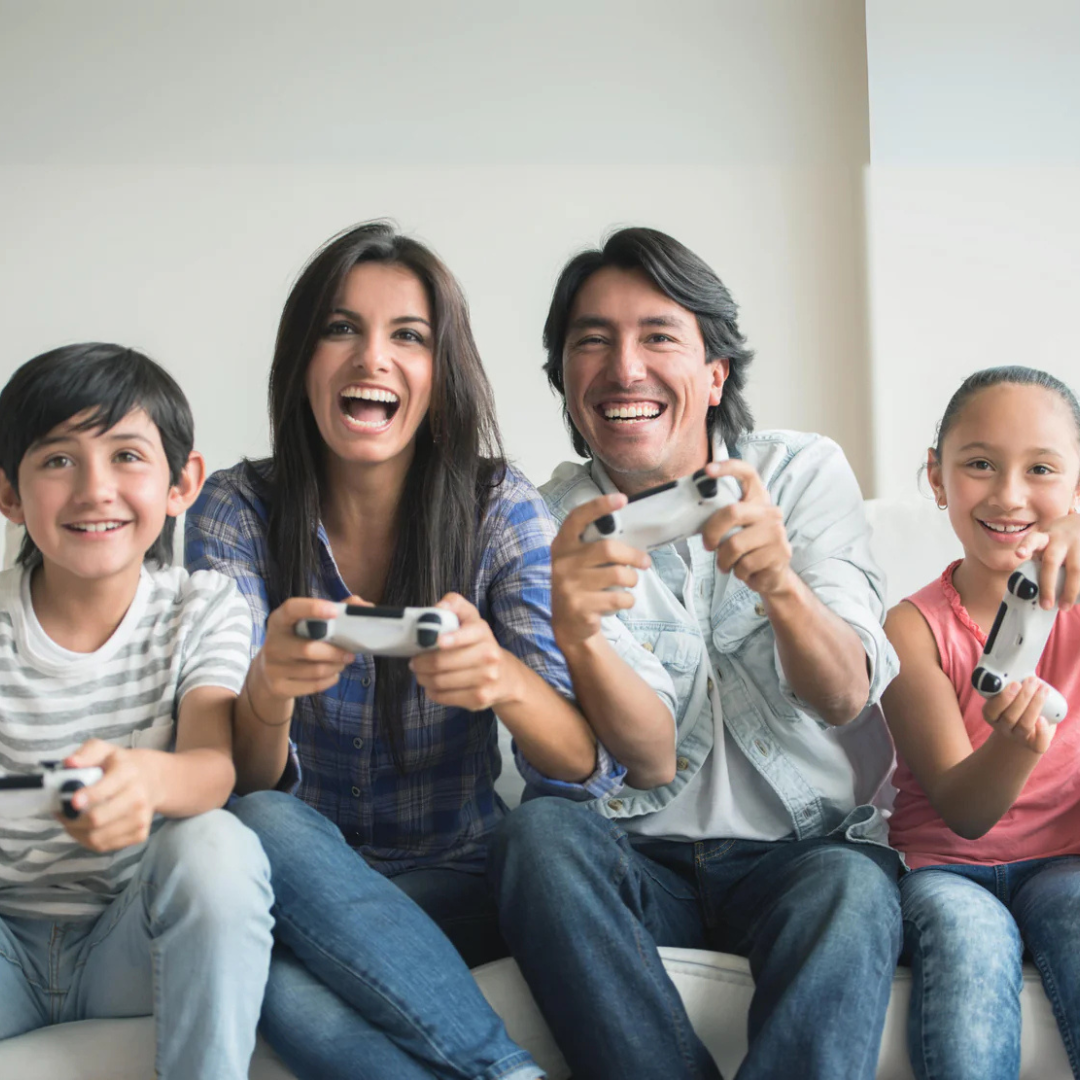 RetroVault™ | RetroVault™ | Genoplev din barndom med over 40.000 klassiske spil – ingen downloads nødvendige, bare plug & play!
