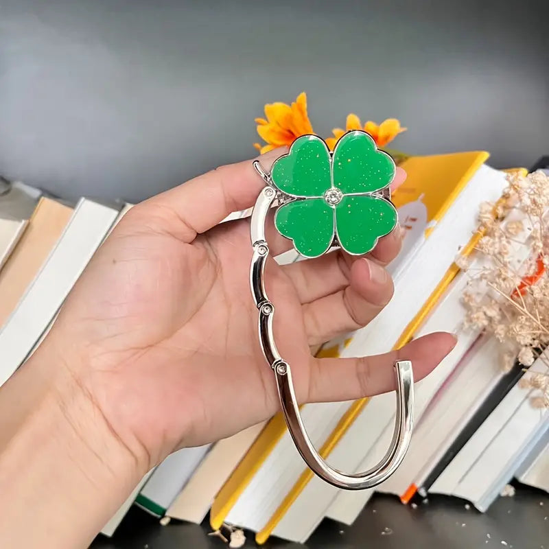 CloverGrip – Elegant Taske Krog med Firekløver Design