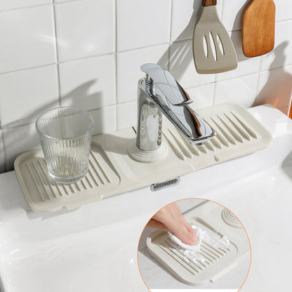 DryZone | Den smarte og stilfulde måde at holde dit vaskeområde tørt på – farvel til rodede bordplader!