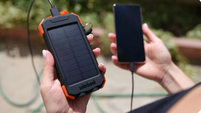 Solarbank™ Den grønne måde at oplade din telefon på