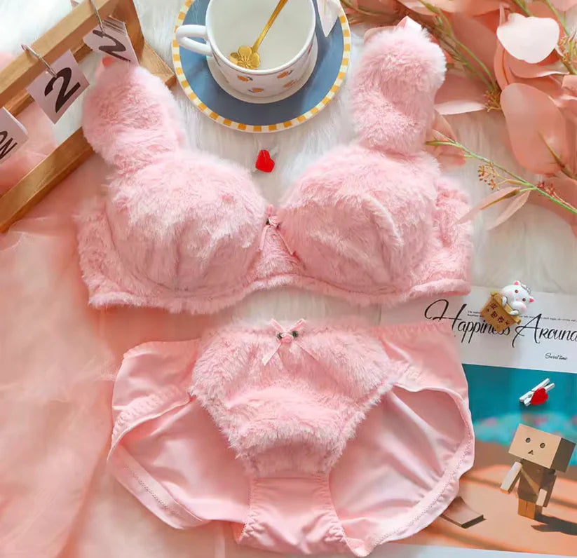 SnugPlush Lingerie™ | Vinterens Must-Have Lingeri: Blødt, Plysset & Perfekt til Hygge